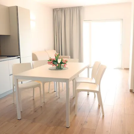 Lejlighedshotel Silvia *